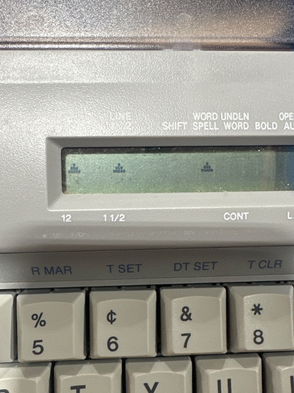 Photo 3 of BROTHER SX-4000 LCD DISPLAY TYPEWRITER