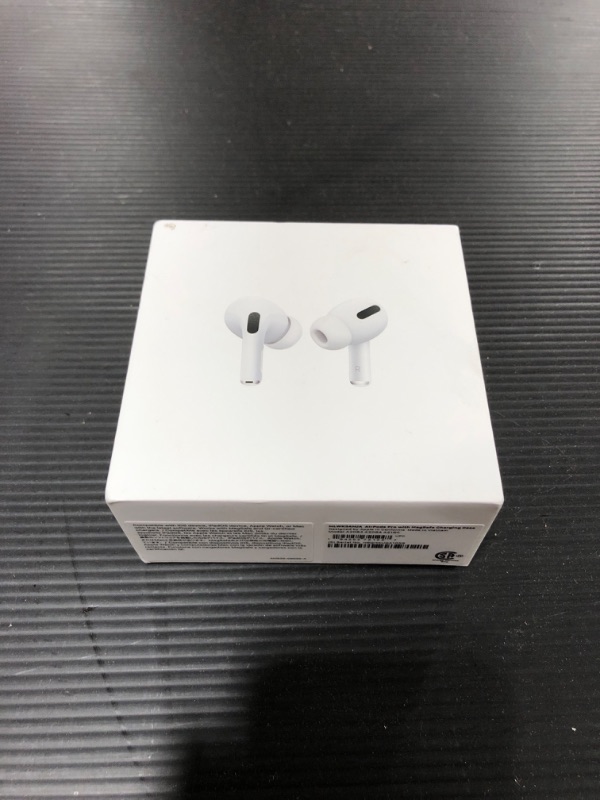 Photo 6 of Apple AirPods Pro (1st Generation)