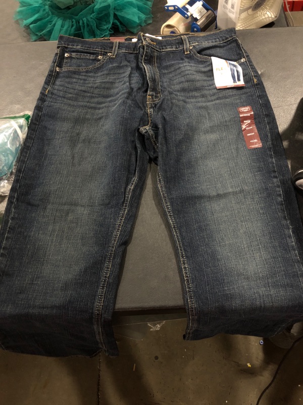 Photo 2 of  42W x 30L Signature by Levi Strauss & Co. Gold Label Men's Bootcut Jeans (Available in Big & Tall) Standard Fleetwood-waterless