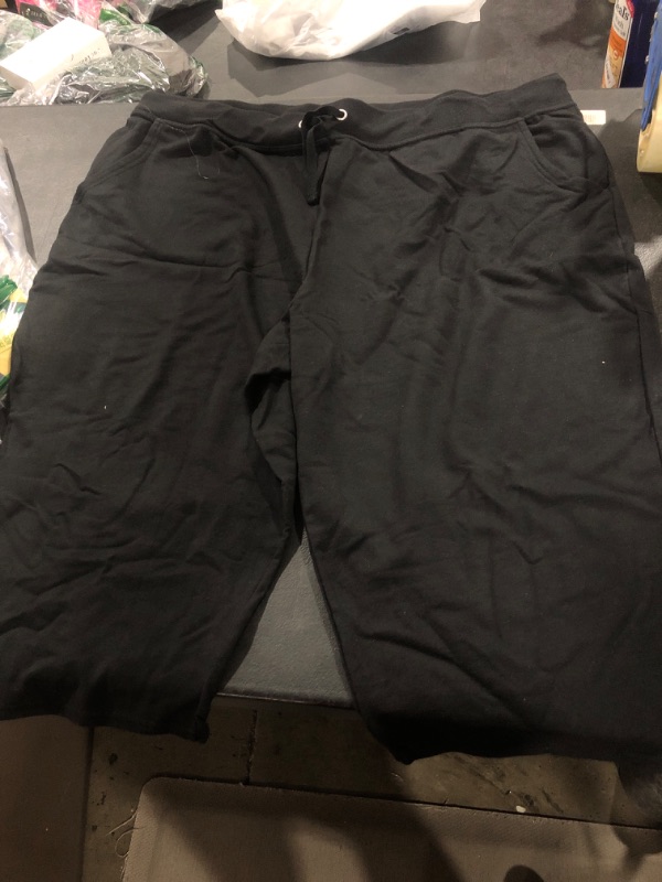 Photo 1 of BLACK SHORTS 4XL