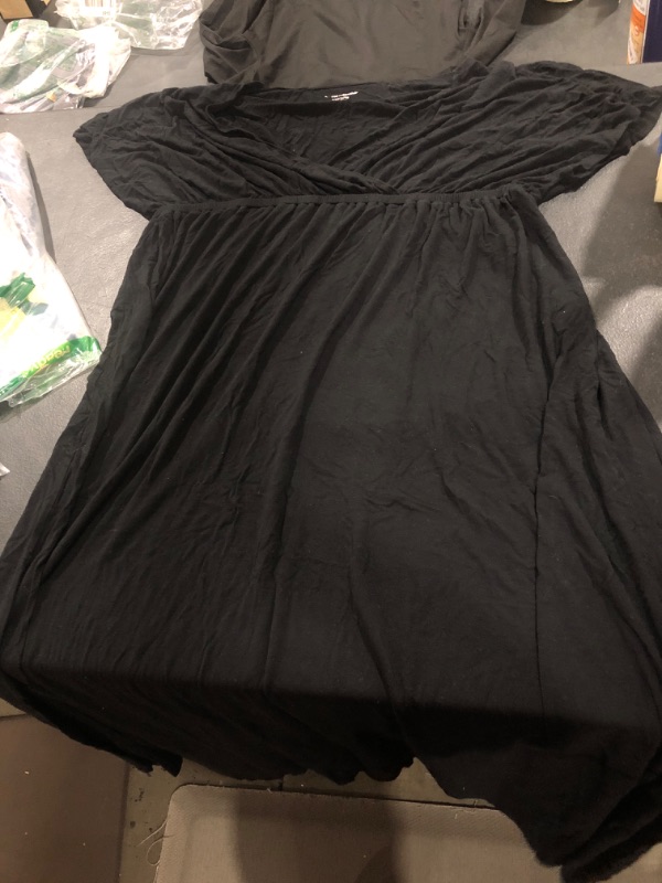 Photo 1 of BLACK DRESS 2XL