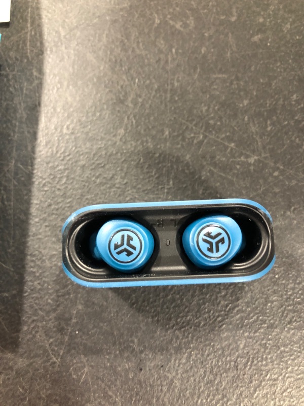 Photo 2 of Go Air True Wireless Earbuds