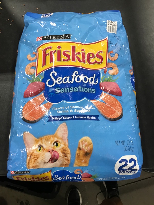 Photo 2 of Purina Friskies Dry Cat Food, Seafood Sensations - 22 lb. Bag 22 Pound (Pack of 1)--EXP DEC 2024