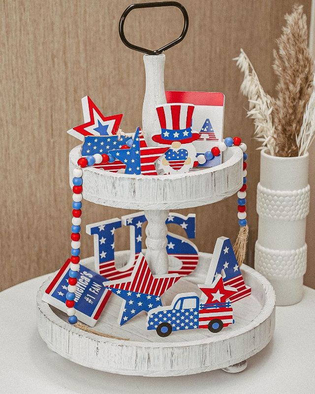 Photo 1 of 11 Pcs 4th of July Tiered Tray Decor Wood Patriotic Decorations Set Rustic Farmhouse Decor Independence Day Small Star Sign Red White Blue Blocks Decor for American Flag Memorial Day Decor Home Party 
