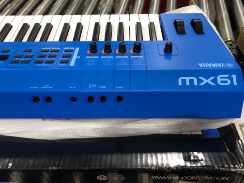 Photo 6 of Yamaha MX61 Music Production Synthesizer, Blue Blue 61-Key MX