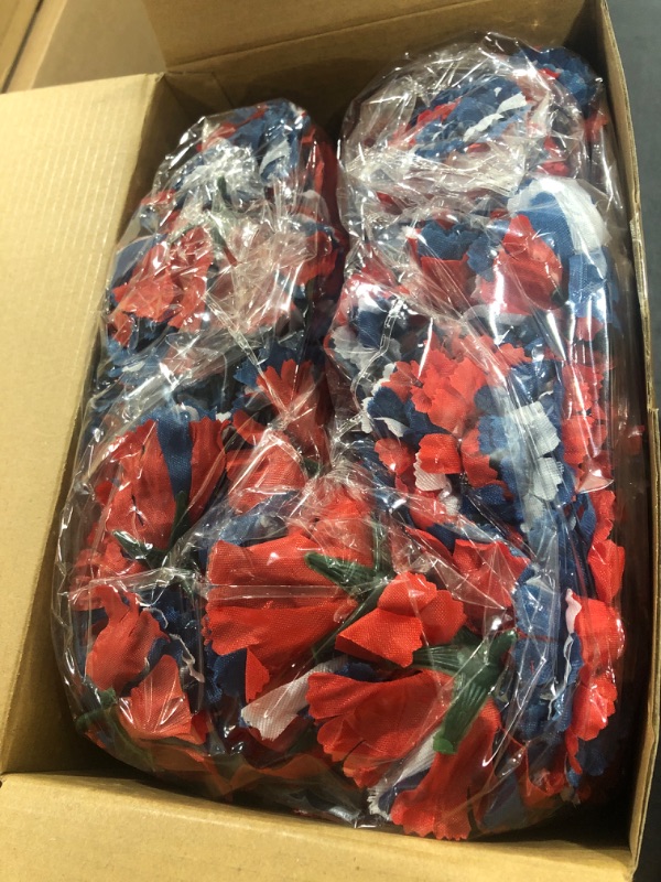 Photo 2 of 200 Pcs Patriotic Artificial Flowers 4th of July Artificial Flower Independence Day Party Decoration Red Blue White Carnation for Memorial Day Funeral Arrangement Wedding Bouquet Cemetery Wreath Craft