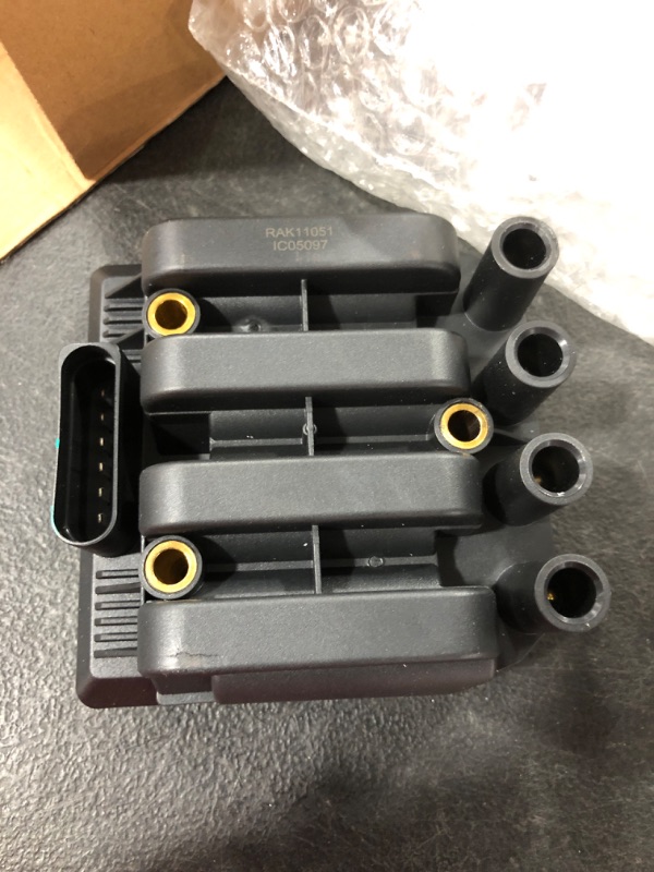 Photo 2 of 1pc/set PARTS# 06A905097 ignition coils LIUMO-AUTO
