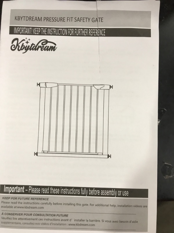 Photo 2 of Dreambaby Boston Auto Close Gate with Ezy Check Indicator, White
