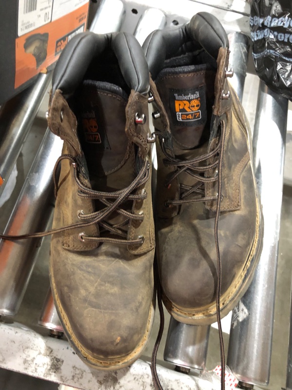 Photo 1 of Timberland Men's Pit Boss 6 Inch Steel Safety Toe Industrial Work Boot 10 Wide Brown: Brown