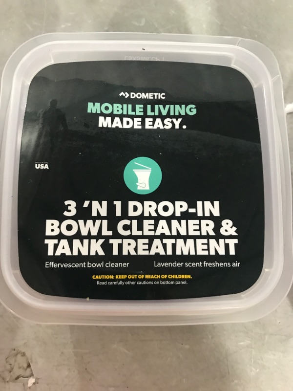 Photo 1 of Dometic D1112001 3 'n 1 Bowl Cleaner and Tank Treatment - 12 Pack