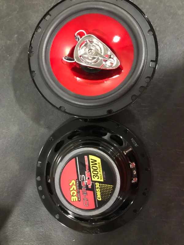 Photo 2 of Boss Audio Systems Ch6530 Car Speakers - 300 Watts Of Power Per Pair And 150 Watts Each, 6.5 Inch, Full Range, 3 Way, Sold In Pairs