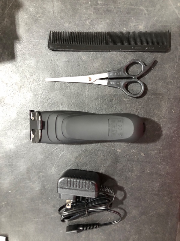 Photo 2 of Wahl Clipper Rechargeable Cord/Cordless Haircutting & Trimming Kit for Heads, Beards, & All Body Grooming - Model 79434