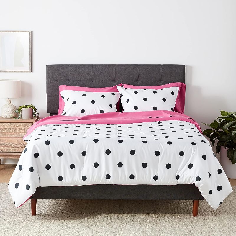 Photo 1 of [Size Full/Queen] Amazon Basics 7-Piece Lightweight Microfiber Bed-in-a-Bag Comforter Bedding Set -White and Black Polka Dot 