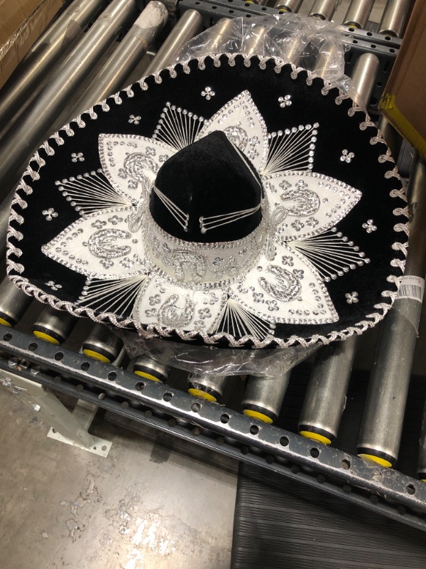 Photo 2 of Authentic Mariachi Flowers Style Hat Fancy Premium Mexican Sombrero Charro Hats Made in Mexico BLK in color/ mens size.