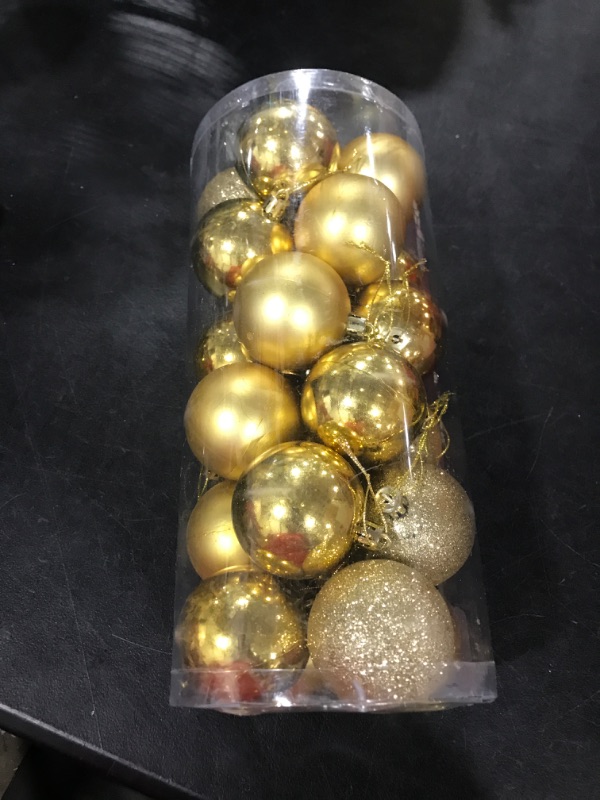 Photo 2 of 24Pcs 6cm/2.36inch Christmas Balls Ornaments Shatterproof Decorations Hanging Ball Set for Xmas Tree, Home Wedding Bar Party Decoration (Gold)