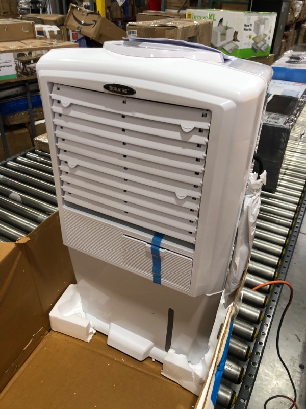 Photo 1 of 600 CFM 3 Speed Portable Evaporative Cooler for 400 sq. ft.
