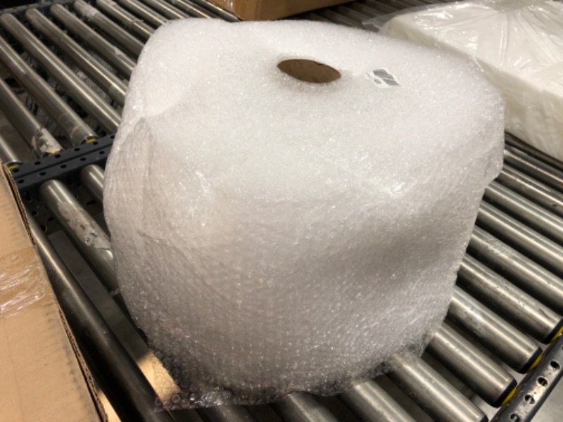 Photo 2 of 12 INCH WIDTH BUBBLE WRAP ROLL