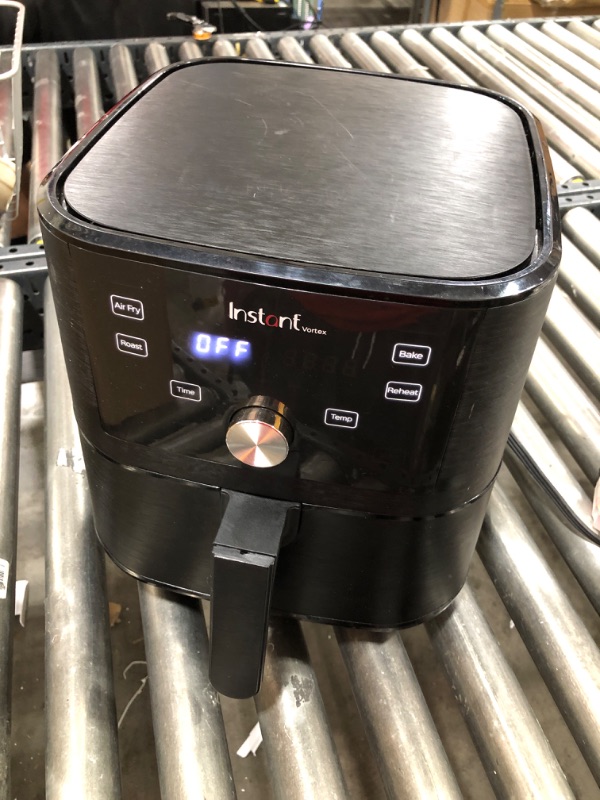 Photo 2 of Instant Pot - 6 Quart Vortex 4-in-1 Air Fryer Oven - Black
