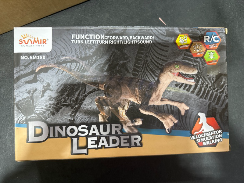 Photo 2 of 
splumzer Dinosaur Toys, Remote Control Walking Robot Dinosaur Jurassic World Dinosaur Toy with Lights and Roar Can Simulate Velociraptors Dinosaur TOYS