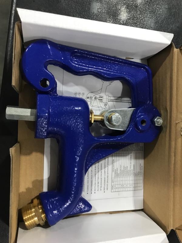 Photo 1 of Yard Hydrant Complete Head Assembly, Frost-Free Yard Hydrant,Heavy Cast Iron Freezeless Frost Proof Hydrant,Water Hydrant 3/4" Pipe Connection, for Yard,Garden,Pasture Irrigation and Drinkin