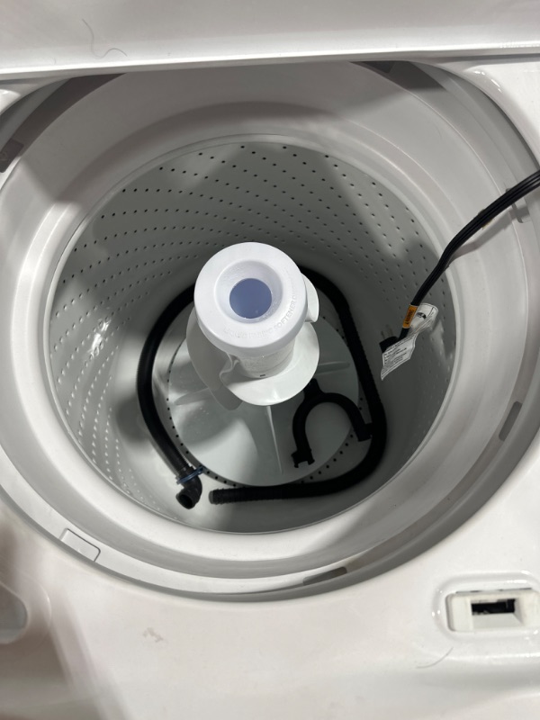 Photo 2 of Whirlpool 3.5-cu ft High Efficiency Agitator Top-Load Washer (White)
