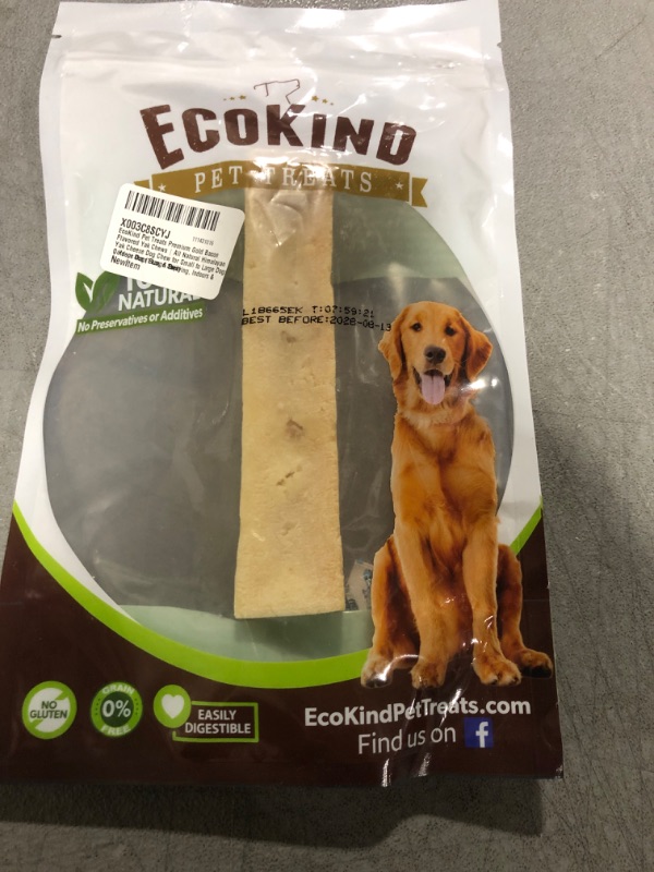 Photo 2 of EcoKind Pet Treats Premium Gold Bacon Flavored Yak Chews | All Natural Himalayan Yak Cheese Dog Chew for Small to Large Dogs | Keeps Dogs Busy & Enjoying, Indoors & Outdoor Use (1 Large Stick)