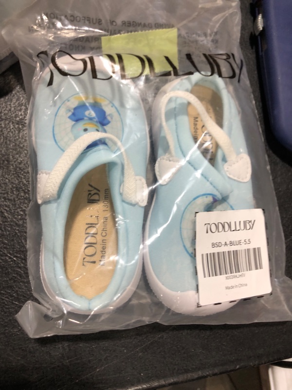 Photo 1 of blue toddler shoes 130mm 