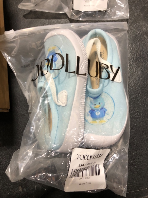 Photo 1 of blue toddler shoes 130mm 