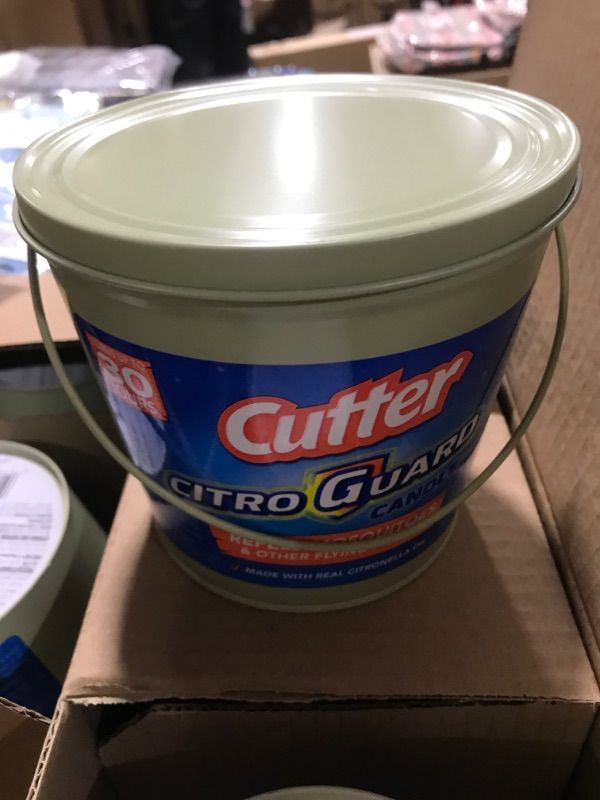 Photo 2 of Cutter Citro Guard Citronella Candle, 17 Oz., Tan