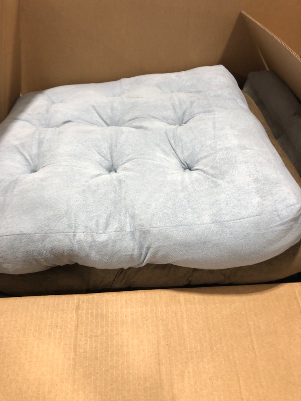 Photo 1 of 6pk couch pillows 