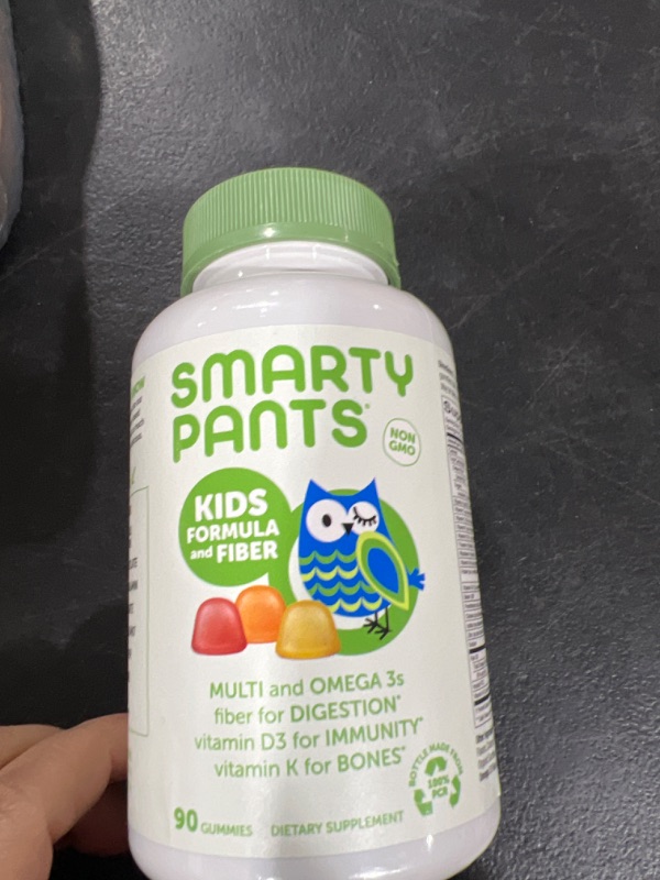 Photo 2 of SmartyPants Kids Formula & Fiber Daily Gummy Vitamins: Gluten Free, Multivitamin Omega 3 Fish Oil (Dha/Epa), Fiber, Methyl B12, vitamin D3, Vitamin B6, 90 Count (22 Day Supply) - Packaging May Vary Kids Formula w/ Fiber 90 Count EXP JAN 17 2024