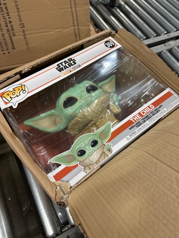 Photo 2 of Funko Pop! Star Wars: The Mandalorian - The Child, 10" Super Sized Pop! 10 inches -- box damaged 