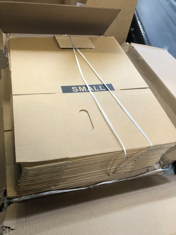 Photo 2 of EZmoving Corrugated Cardboard Shipping box,Super Strong Packing Boxes, Easy Carry Handles, Small Size 16''L x 10''W x 10''H.Package of 10,20,30.

