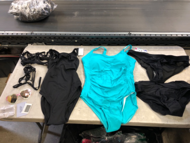 Photo 1 of 6PC LOT, VARIOUS BATHING SUITES /Lingerie SIZE S-XL USED AND NEW
GET RTEADY FOR SUMMER !!!!!!!!!! 