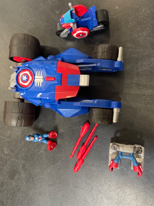 Photo 5 of Playskool Heroes Marvel Super Hero Adventures Captain America's Victory Launcher
