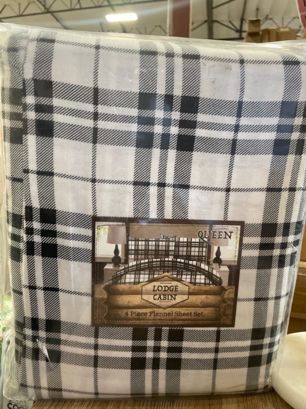 Photo 2 of Lodge Cabin White / Black Plaid QUEEN 4 Piece 100% Cotton Flannel Sheet Set New 
