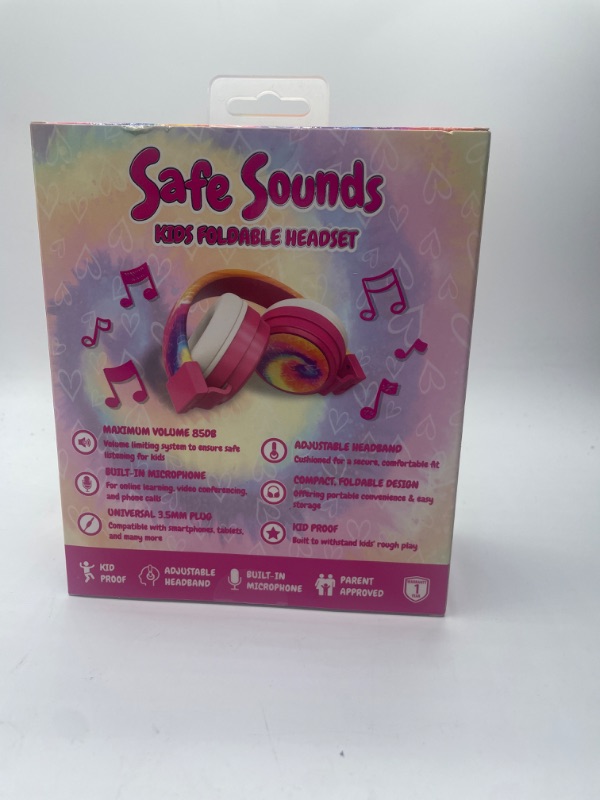 Photo 2 of GABBA GOODS KIDS SAFESOUNDS VOLUME LIMITED PRINTED OVER EAR HEADPHONES FOR CHILDREN
