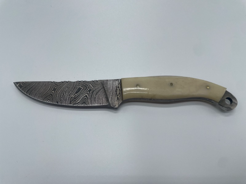 Photo 1 of DAMASCUS HK 8" STRINGE/BONE SKINNER NEW 