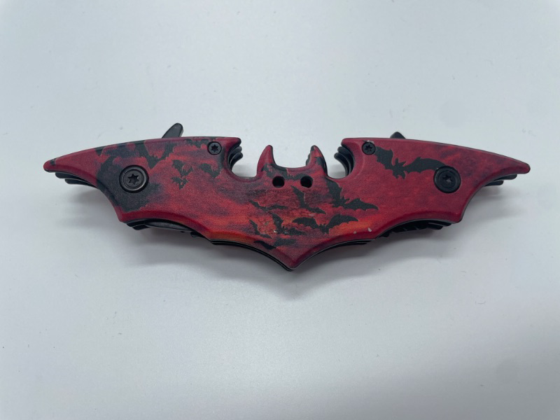 Photo 2 of RED AND BLACK  Batman Folding Dual Double Blade Assisted Open Pocket Knife W/ Belt Clip  NEW
