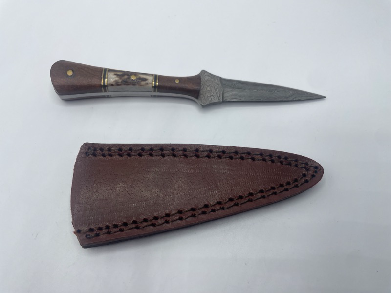 Photo 1 of BABY BOOT STAG/WOOD DAMASCUS BLADE WITH CASE KNIFE NEW