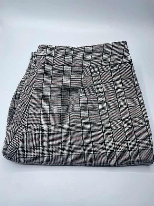 Photo 4 of NINE WEST Women's Plaid Trousers SIZE 10
