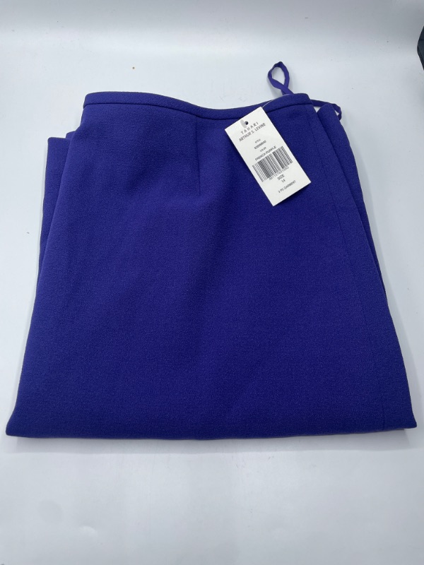 Photo 3 of TAHARI ARTHUR S. LEVINE FRENCH PURPLE SKIRT SIZE 14