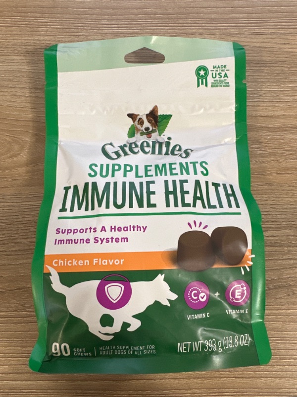 Photo 3 of Greenies Immune Health Dog Supplements with an Antioxidant Blend of Vitamin C and E, 90-Count Chicken-Flavor Soft Chews for Adult Dogs
