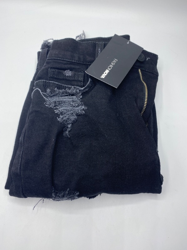 Photo 4 of Fashion Nova Cross Your Heart Distressed Bermuda Shorts - Black Size 1