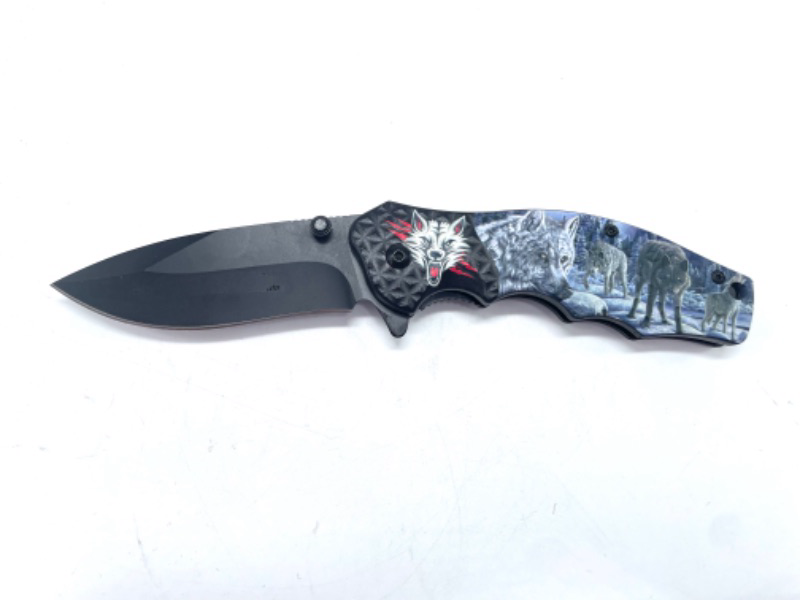 Photo 2 of Wolves In Snow Pocket Knife New