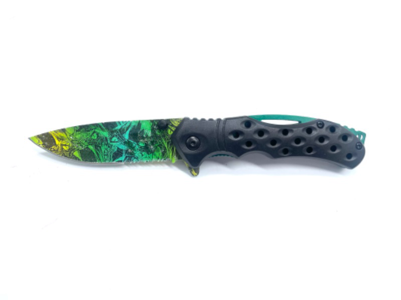 Photo 2 of Black Pocket Knife With Open Mouth Snakes Blade Green Blue And Yellow Pocket Knife New