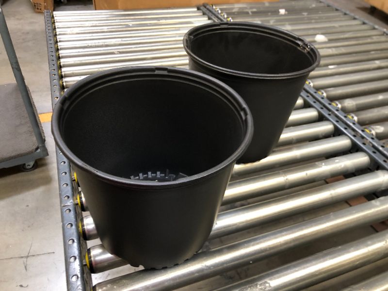 Photo 1 of 3 Gal. Plus Plastic Nursery Pots 3.58 Gal/13.55 l/ 827 cu. in. (2-Pack)
