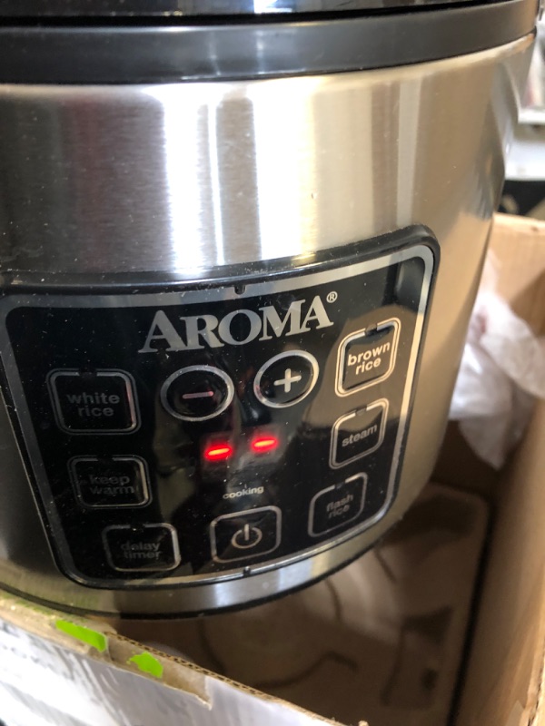 Photo 3 of Aroma Housewares ARC-914SBD Digital Cool-Touch Rice Grain Cooker and Food Steamer, Stainless, Silver, 4-Cup (Uncooked) / 8-Cup (Cooked) Basic