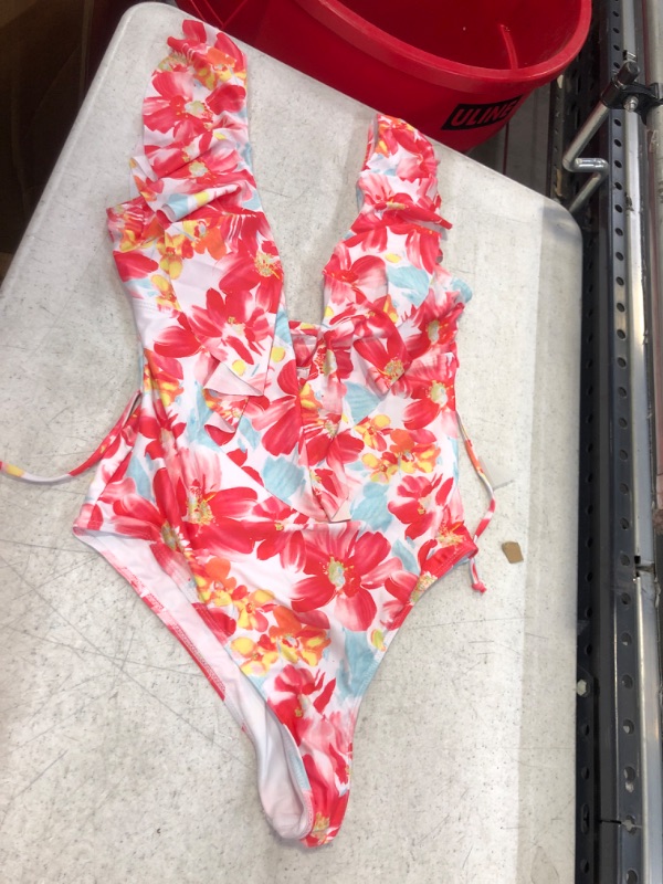 Photo 1 of 1 PIECE BATHING SUIT L