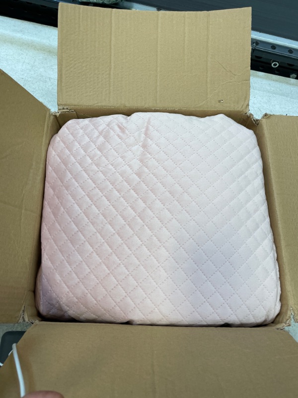 Photo 3 of Amazon Basics Quilted Minky Weighted Blanket Cover, 60 x 80 Inches, Full/Queen, Blush Blush Full/Queen (60 in x 80 in) Blanket Cover
